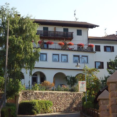 Gasthof Zum Roessl San Genesio Atesino Ngoại thất bức ảnh